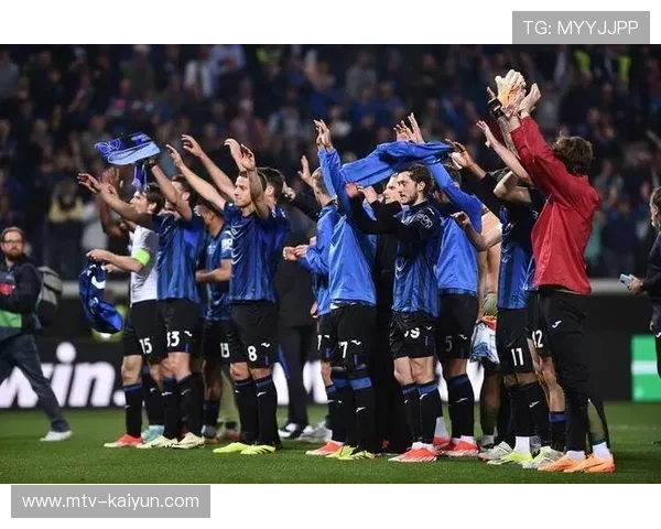 亚特兰大客场惊险逼平强敌，新帅取首分